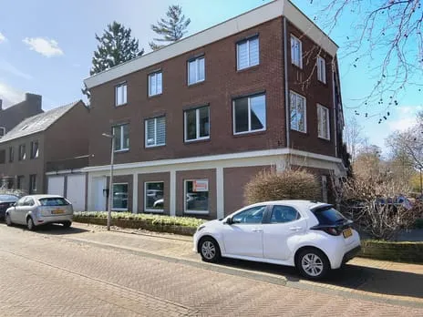 Tussenwoning te koop: Mucherveldstraat 4, Kerkrade-Centrum Kerkrade