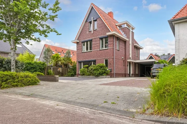 Vrijstaande woning te koop: Muddy Watersstraat 10, Mortiere III Middelburg