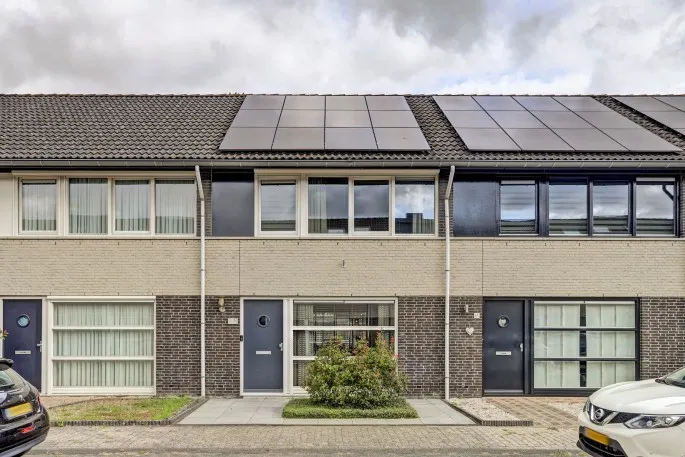 Tussenwoning te koop: Muggenbergstraat 67, Leeuwerik West Tilburg