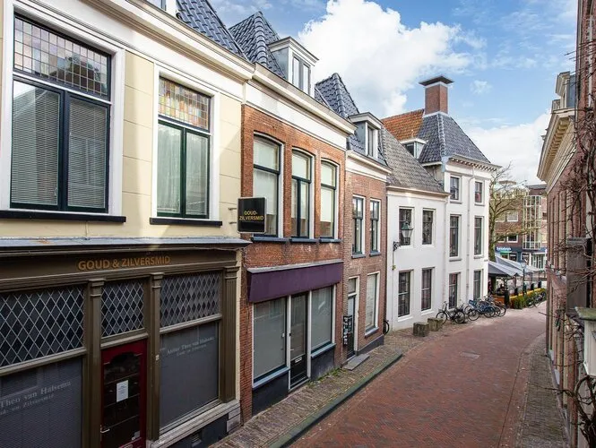 Appartement te koop: Muggesteeg 1, Leeuwarden