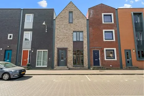 Tussenwoning te koop: Muidenkade 39, Zuiderzeestedenbuurt-West Amersfoort