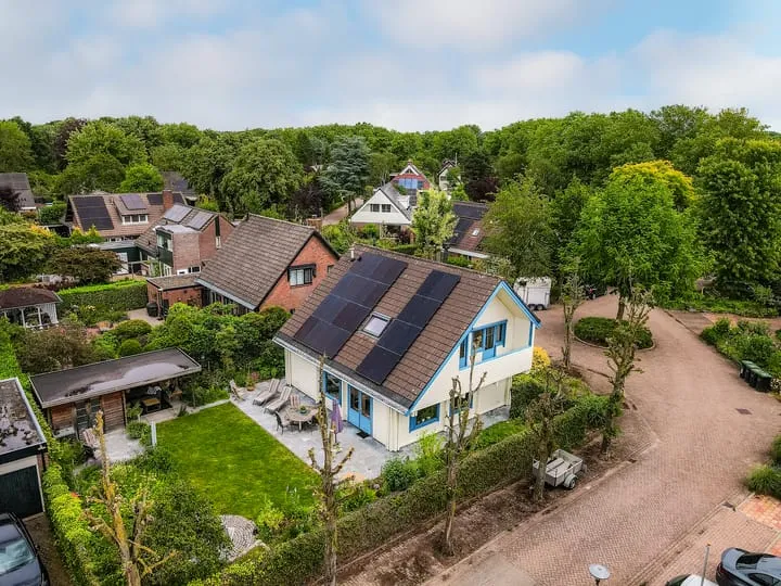 Detached house for sale: Muidergouw 50, Lindengouw, Muidergouw en Peppengouw Almere