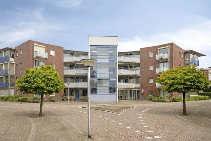 Apartment for sale: Muiderslotpad 65, Tolhoeck Hellevoetsluis