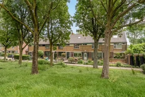 Terraced house for sale: Munnikendijk 21, Westmaas Woonkern Westmaas