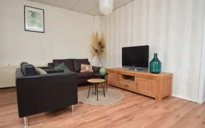 Twee-onder-één-kap te koop: Munnikenweg 24A, Beverwijk