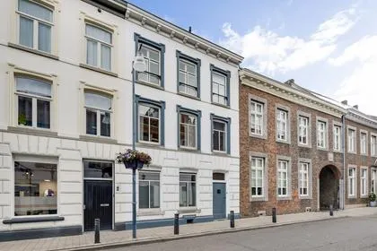 Appartement te koop: Munsterstraat 1, Roermond