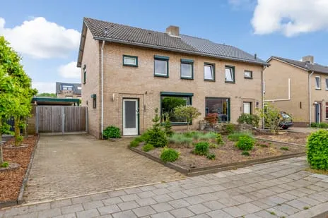 Twee-onder-één-kap te koop: Murseltseweg 42, Nieuw-Bergen Kern Bergen (Li)