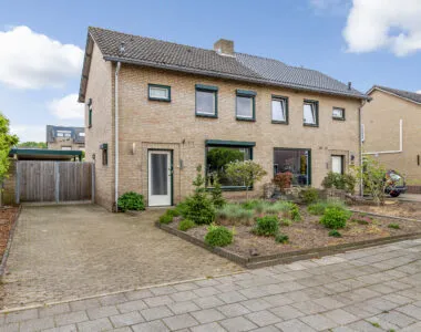 Twee-onder-één-kap te koop: Murseltseweg 42, Nieuw-Bergen Kern Bergen L