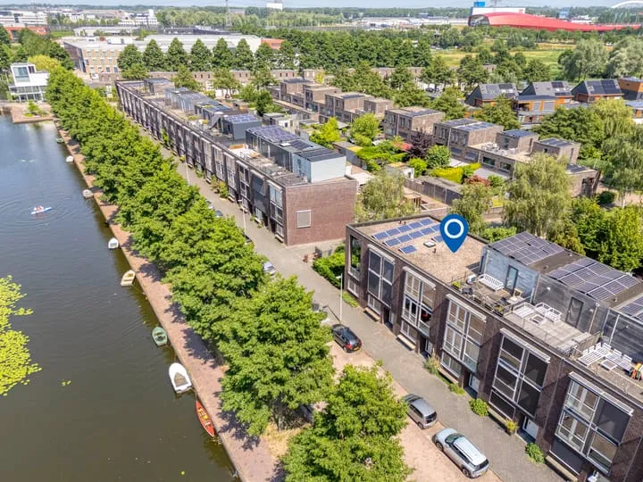 Terraced house for sale: Musicalkade 19, Terwijde-Oost Utrecht