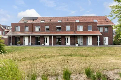 Terraced house for sale: Musicalstraat 124, Zuidbroek - Mozaïek & Rooster Apeldoorn