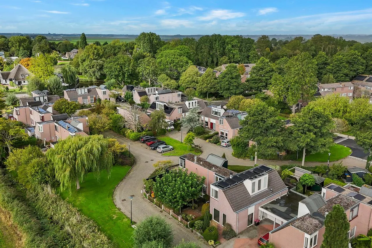 Tussenwoning te koop: Mussenhof 3, Schagen