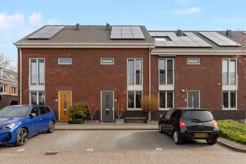 Tussenwoning te koop: Musstraat 22, Vogelbuurt Zuid Vlaardingen