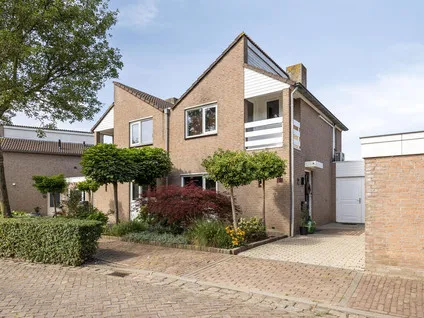 Hoekwoning te koop: Mutjeskamp 2, Lith