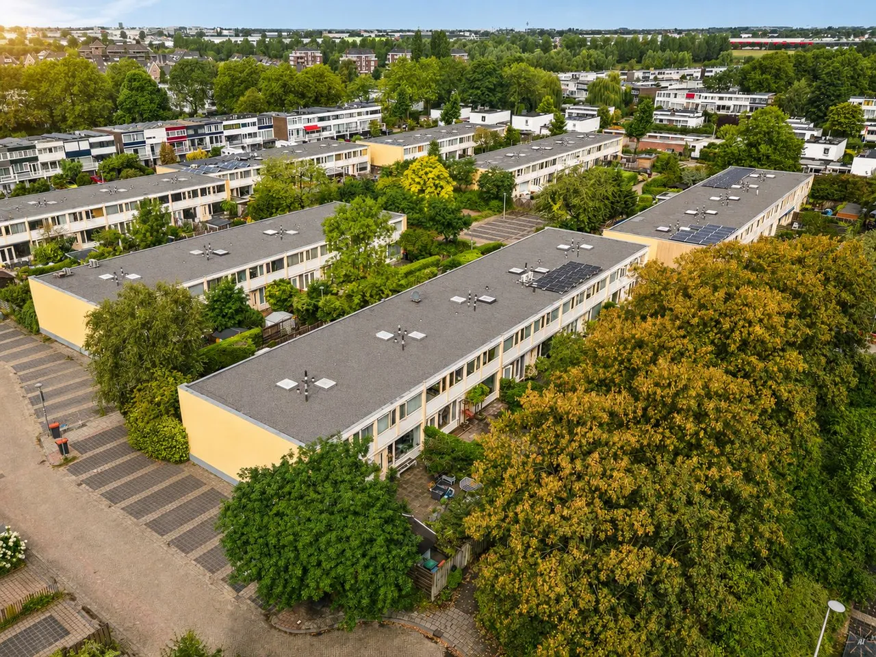 Tussenwoning te koop: Muur 107, Uithoorn