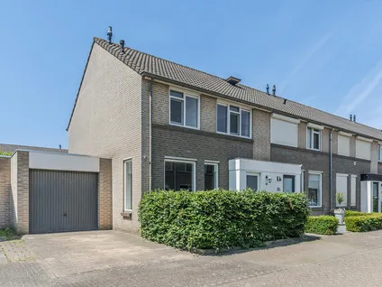 Tussenwoning te koop: Muurveld 60, Bunderse Hoek Noord Veghel