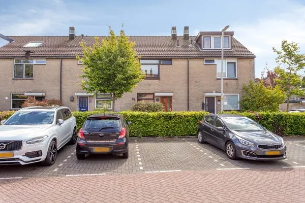 Tussenwoning te koop: Muzenlaan 34, Buitenhof-Oost-Zuid Leiderdorp