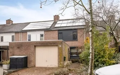 Tussenwoning te koop: Médoclaan 46, Achtse Barrier-Spaaihoef Eindhoven
