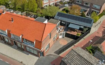 Hoekwoning te koop: Naaldwijkseweg 114, Edelstenenwijk 'S-Gravenzande