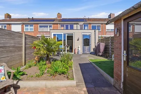 Terraced house for sale: Nachtegaalstraat 19, 't Zand Middelburg