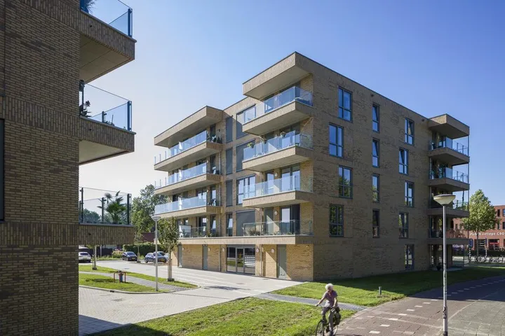 Appartement te huur: Nachtegaalstraat 68, Vogelbuurt Spijkenisse