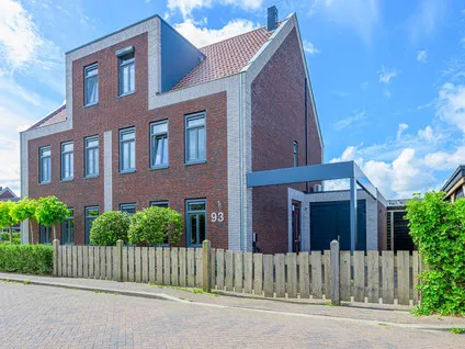 Twee-onder-één-kap te koop: Nachtegaalstraat 93, De Draai Zuid Heerhugowaard