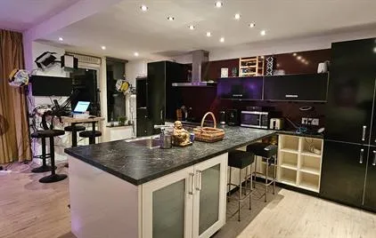 Kamer te huur: Nachtwachtlaan, Rembrandtpark-Zuid Amsterdam
