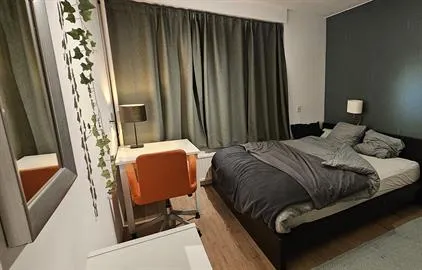Room for rent: Nachtwachtlaan, Rembrandtpark-Zuid Amsterdam