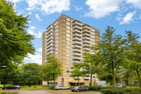 Woning te huur: Nachtwachtlaan, Amsterdam