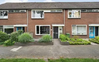 Tussenwoning te koop: Nadirlaan 38, Krakeel Hoogeveen