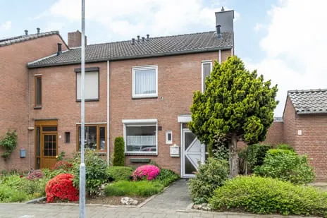 Hoekwoning te koop: Namiddagse Driessen 21, Landgraaf