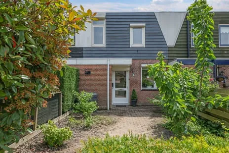 Tussenwoning te koop: Nansenstraat 40, Blokland Zetten