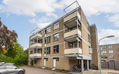 Appartement te koop: Narcisplantsoen 27, Bloemenbuurt Haarlem