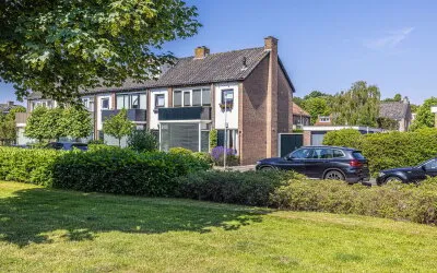 Corner house for sale: Narcissenlaan 43, Leidsevaart- Bloemhof Bennebroek