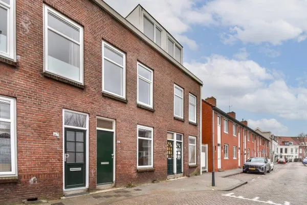 Home for sale: Narcissenstraat 3073CL, Bloemhof Rotterdam