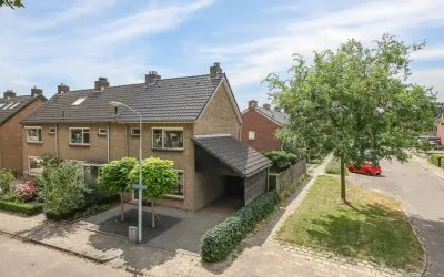 Corner house for sale: Narcissenstraat 55, Liefkenshoek Heteren