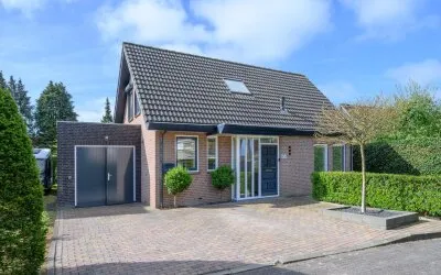 Vrijstaande woning te koop: Narcisstraat 53, De Pothof Brummen