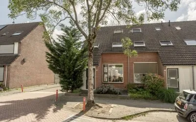 Hoekwoning te koop: Narcisstraat 9, 's-Gravendeel Woonkern 'S-Gravendeel
