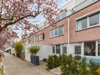 Tussenwoning te koop: Narwalstraat 13, Walvisbuurt Amsterdam