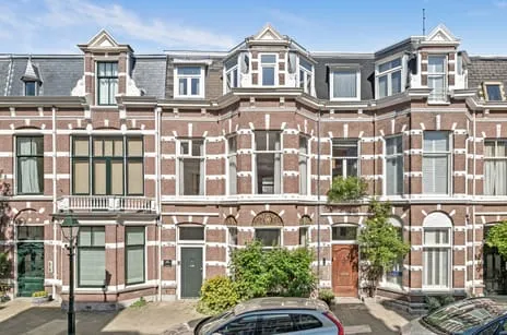 Tussenwoning te koop: Nassau Odijckstraat 36, Nassaubuurt 'S-Gravenhage