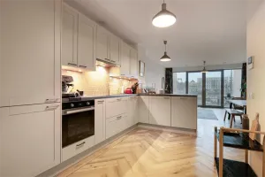 Woning te huur: Nassaukade, Feijenoord Rotterdam