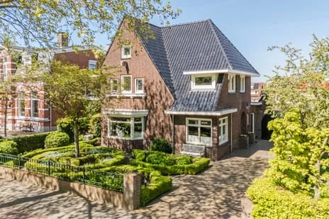 Vrijstaande woning te koop: Nassaulaan 15, Steenbergen-Noord Steenbergen (Nb)