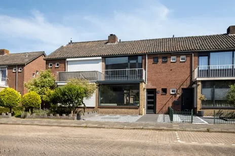 Tussenwoning te koop: Nassaulaan 19, Vliedberg Vlijmen