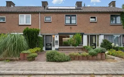 Tussenwoning te koop: Nassaulaan 23, Amerongen-Dorp Amerongen