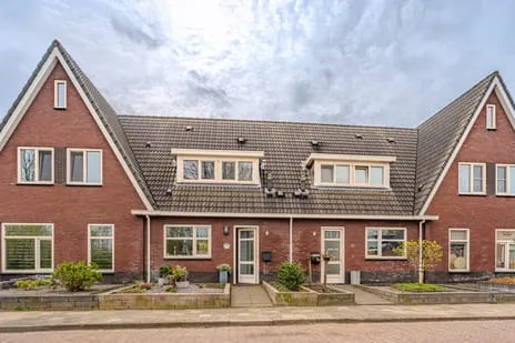 Tussenwoning te koop: Nassaulaan 3A, Heiligerlee Heiligerlee