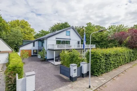 Vrijstaande woning te koop: Nassaupark 1, Westeinde-Lommerlust Warmond