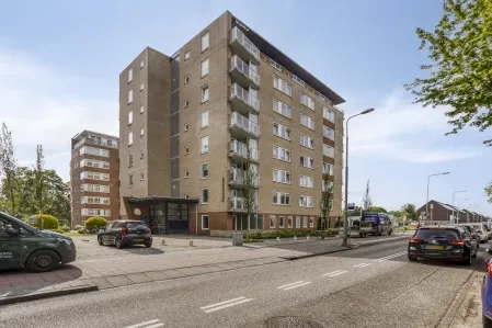 Appartement te koop: Nassaustate 1, Roermond