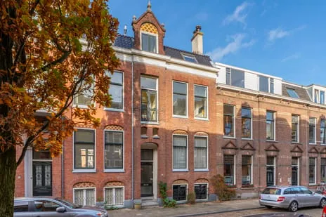 Tussenwoning te koop: Nassaustraat 18, Wilhelminapark en omgeving Utrecht