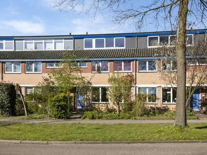 Tussenwoning te koop: Natuursteenlaan 91, Zoetermeer