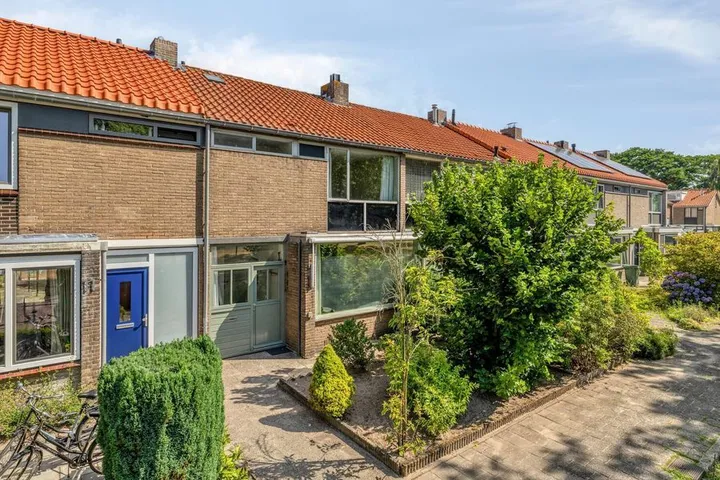 Tussenwoning te koop: Naundorffstraat 13, Brabantpark Breda