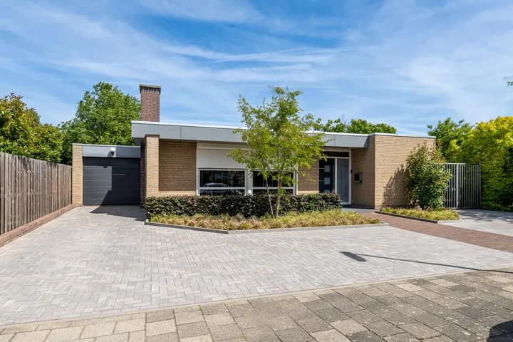 Vrijstaande woning te koop: Nazarethstraat 1, Heerlerbaan-Oost Heerlen